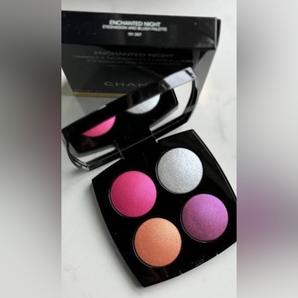 NIB CHANEL Limited Enchanted Night Eyeshadow Palette Pink, Orange, Silver,Purple